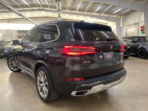 2022 BMW X5 sDrive40i