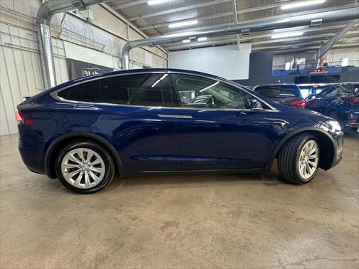 2018 Tesla Model X 75D