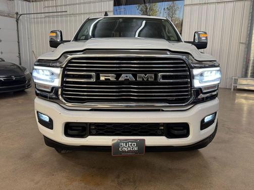 2023 RAM 2500 Laramie Crew Cab 4x4 6'4' Box