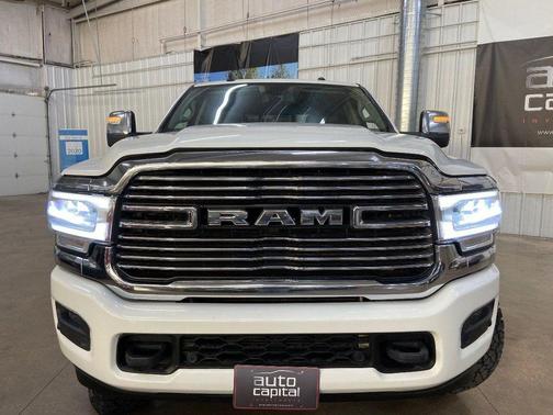 2023 RAM 2500 Laramie Crew Cab 4x4 6'4' Box