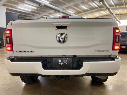 2023 RAM 2500 Laramie Crew Cab 4x4 6'4' Box