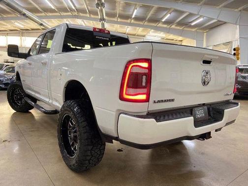 2023 RAM 2500 Laramie Crew Cab 4x4 6'4' Box