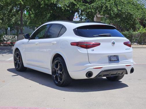 Alfa White 2023 Alfa Romeo Stelvio Veloce AWD