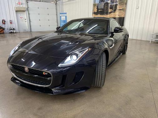 2016 Jaguar F-TYPE S