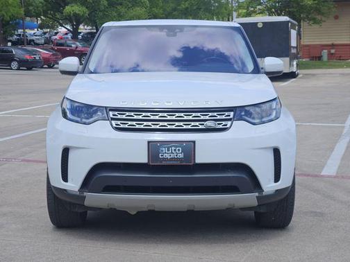 White 2018 Land Rover Discovery HSE LUXURY