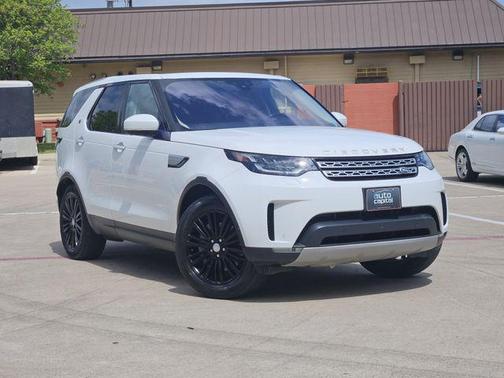 White 2018 Land Rover Discovery HSE LUXURY