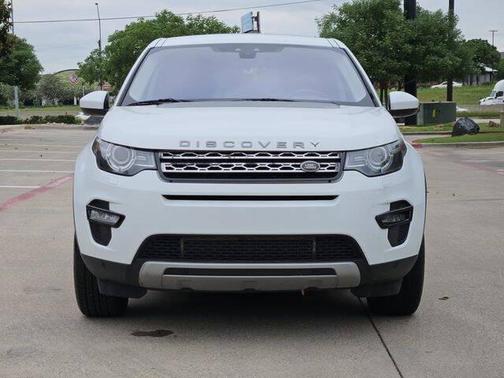 White 2017 Land Rover Discovery Sport HSE