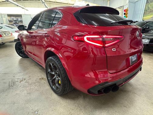 2018 Alfa Romeo Stelvio Ti Sport