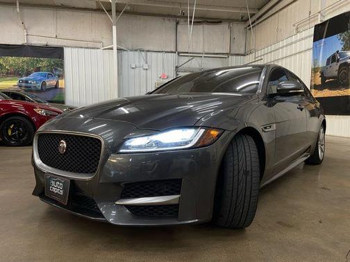 2016 Jaguar XF 35t R-Sport