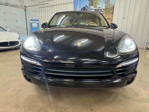 2011 Porsche Cayenne Base