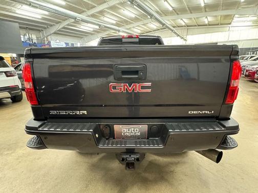 2015 GMC Sierra 2500 Denali