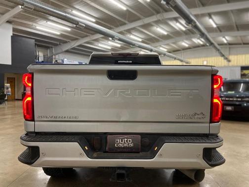 2021 Chevrolet Silverado 3500 High Country