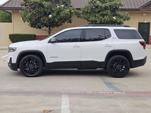 Summit White 2022 GMC Acadia FWD SLT