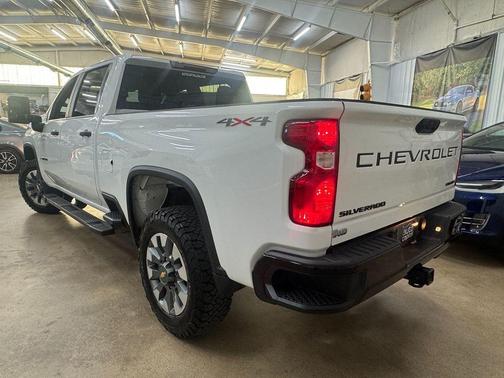2023 Chevrolet Silverado 2500 Custom