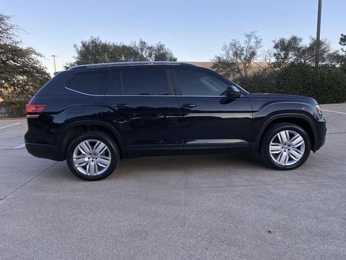 2019 Volkswagen Atlas 3.6L SE w/Technology