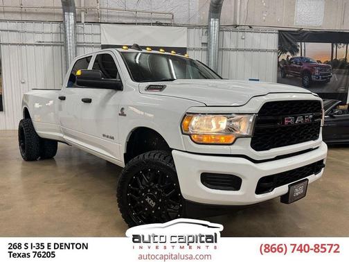 2022 RAM 3500 Tradesman Crew Cab 4x4 8' Box