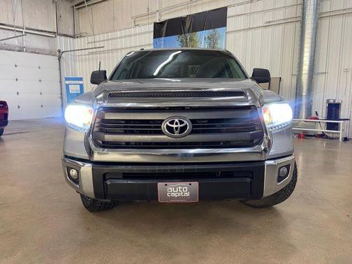 2014 Toyota Tundra SR5