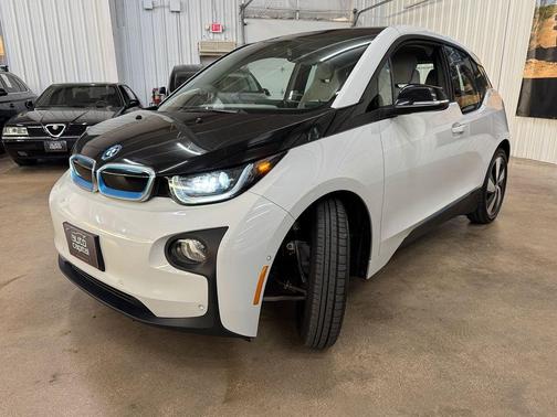 2017 BMW i3 94 Ah w/Range Extender