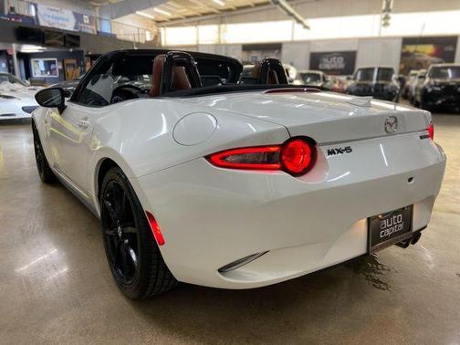 2022 Mazda MX-5 Miata Grand Touring