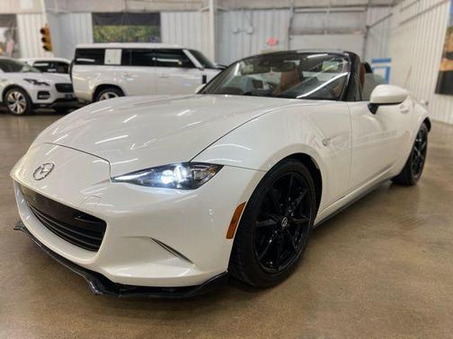 2022 Mazda MX-5 Miata Grand Touring