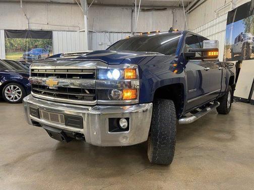 Deep Ocean Blue Metallic 2019 Chevrolet Silverado 3500 LTZ