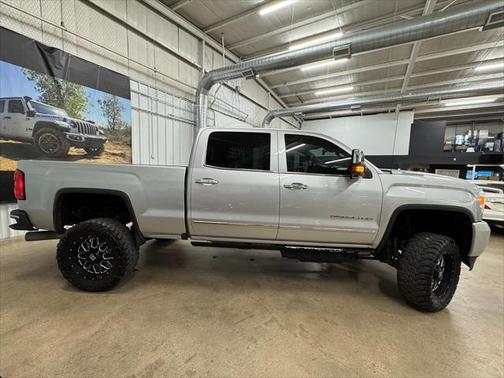 2019 GMC Sierra 2500 Denali