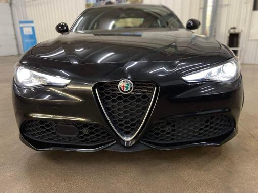 2022 Alfa Romeo Giulia Ti