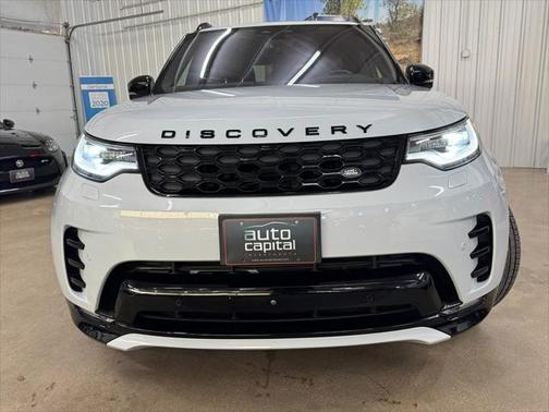 2022 Land Rover Discovery P360 S R-Dynamic