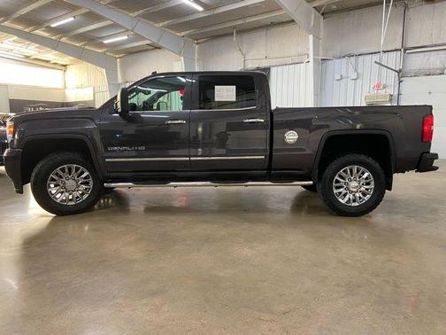 2015 GMC Sierra 2500 Denali