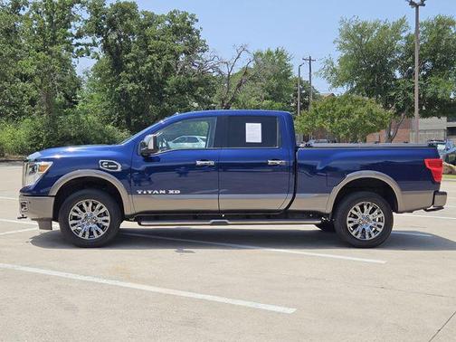 Deep Blue Pearl Metallic 2019 Nissan Titan XD Platinum Reserve