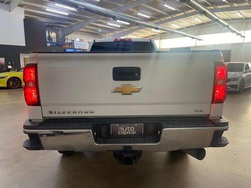 Summit White 2017 Chevrolet Silverado 3500 LTZ