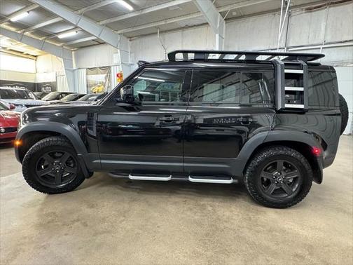 2022 Land Rover Defender 110 Standard