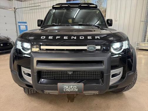 2022 Land Rover Defender 110 Standard