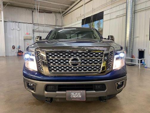 2019 Nissan Titan XD Platinum Reserve