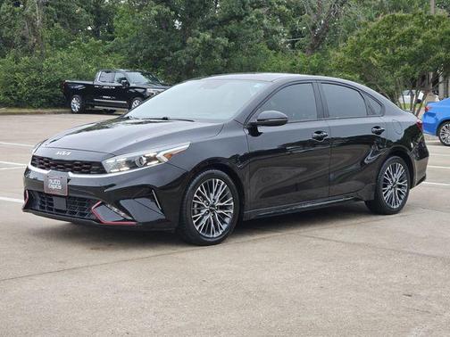 Aurora Black 2022 Kia Forte GT-Line