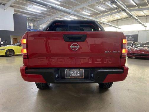 Red Alert 2022 Nissan Frontier SV