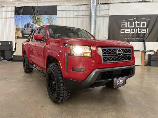 Red Alert 2022 Nissan Frontier SV
