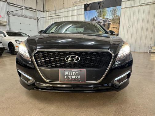 Eclipse Black 2017 Hyundai SONATA Hybrid Limited