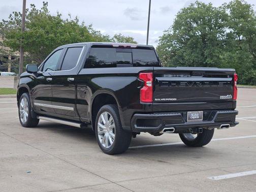 Black 2023 Chevrolet Silverado 1500 High Country