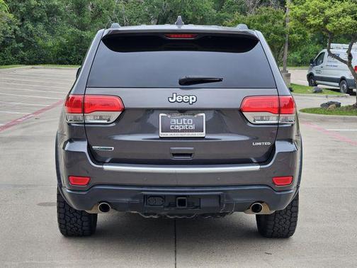 Granite Crystal Metallic Clearcoat 2016 Jeep Grand Cherokee Limited