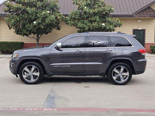 Granite Crystal Metallic Clearcoat 2016 Jeep Grand Cherokee Limited
