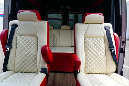 2019 Mercedes-Benz Sprinter 2500 Standard Roof