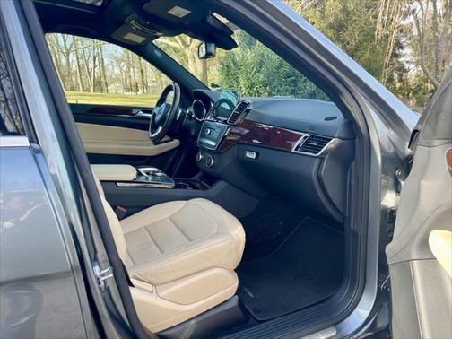 2018 Mercedes-Benz GLS 450 4MATIC