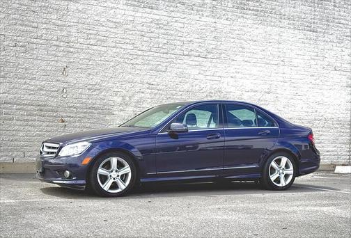 2010 Mercedes-Benz C-Class C 300 4MATIC Luxury