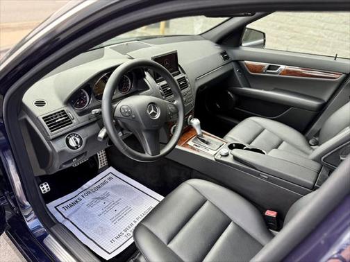 2010 Mercedes-Benz C-Class C 300 4MATIC Luxury