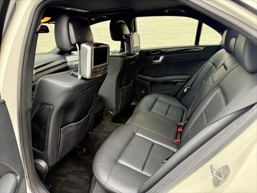 2010 Mercedes-Benz E-Class 4MATIC