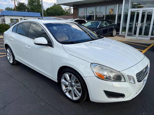 2013 Volvo S60 T6 Platinum