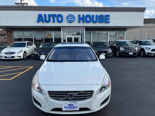 2013 Volvo S60 T6 Platinum