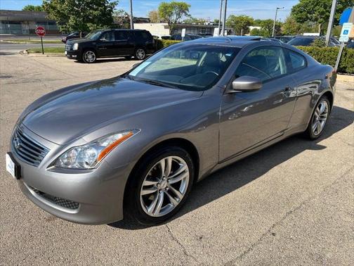 2009 INFINITI G37x Base