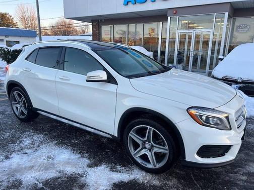 2015 Mercedes-Benz GLA-Class 4MATIC